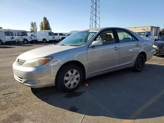 2004 Toyota Camry LE