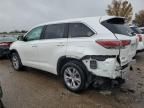 2016 Toyota Highlander LE