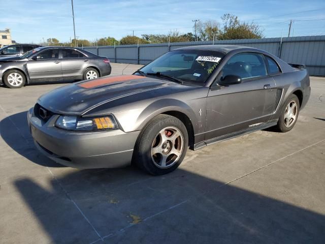 2003 Ford Mustang