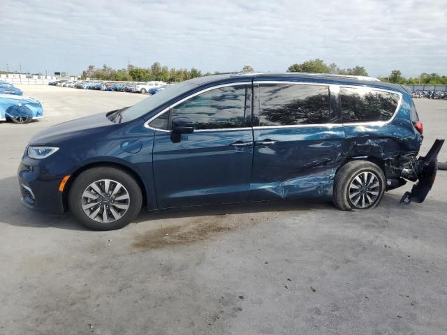 2021 Chrysler Pacifica Hybrid Touring L