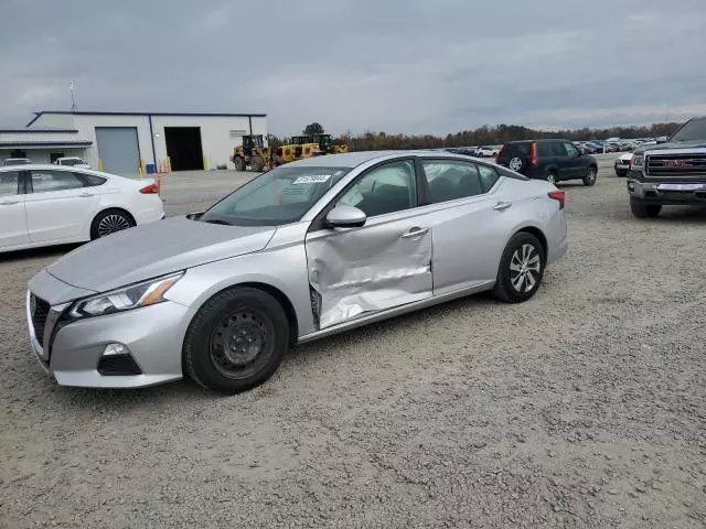 2019 Nissan Altima S