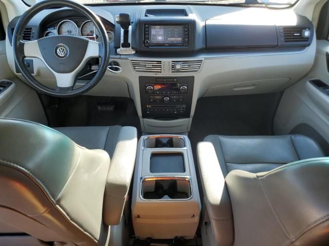 2009 Volkswagen Routan SEL