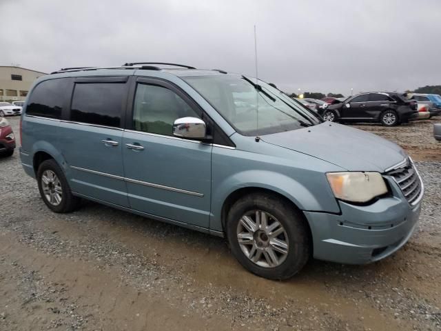 2010 Chrysler Town & Country Limited