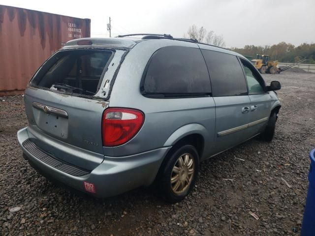 2006 Chrysler Town & Country Touring