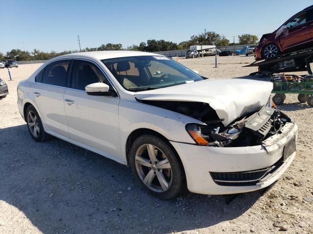 2013 Volkswagen Passat SE