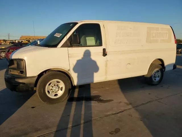 2016 Chevrolet Express G2500