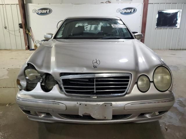 2002 Mercedes-Benz E 320