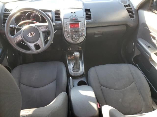 2011 KIA Soul +