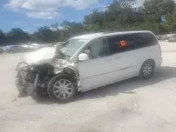 Chrysler Vehiculos salvage en venta: 2016 Chrysler Town & Country Touring