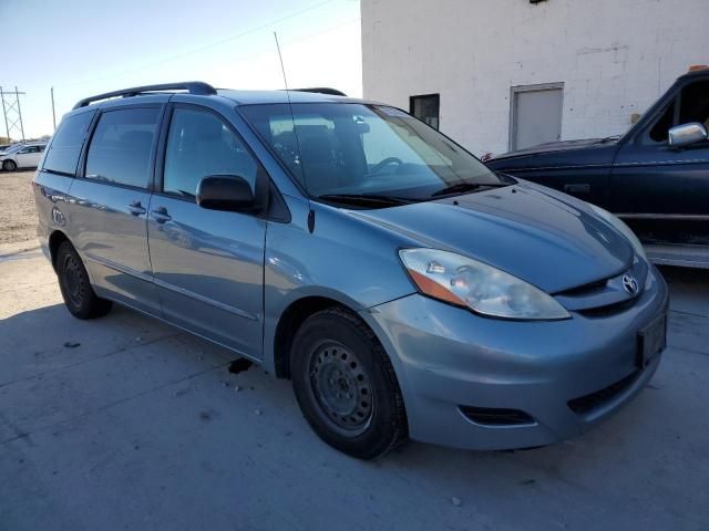 2007 Toyota Sienna CE