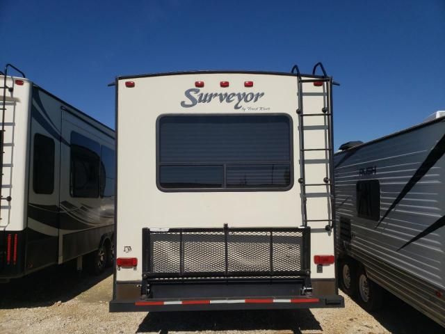 2015 Surveyor Travel Trailer