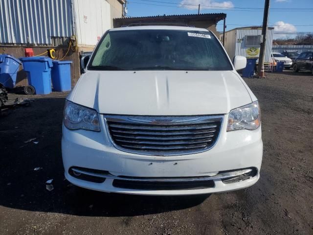 2016 Chrysler Town & Country Touring