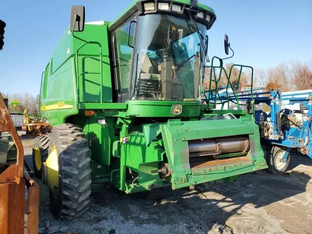 2003 John Deere Tractor