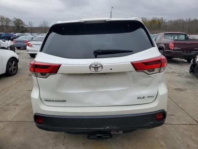 2017 Toyota Highlander SE