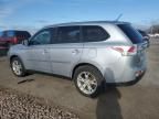 2014 Mitsubishi Outlander SE