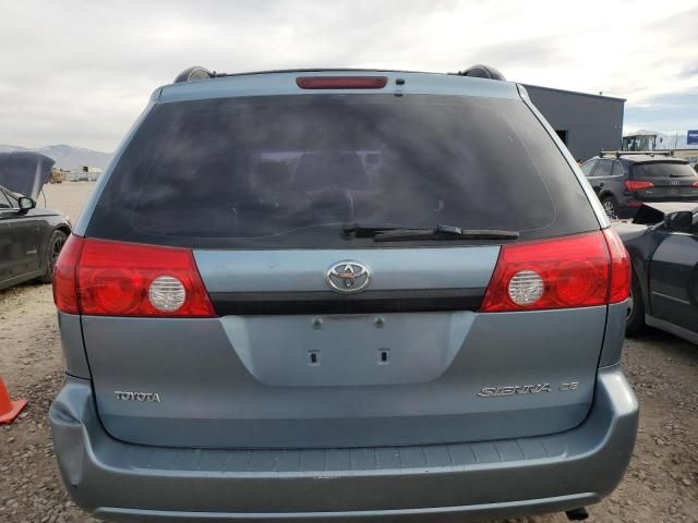 2006 Toyota Sienna CE