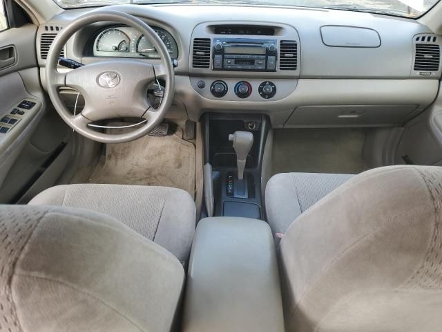 2002 Toyota Camry LE