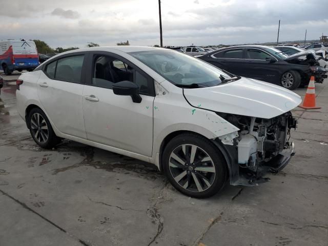 2021 Nissan Versa SR