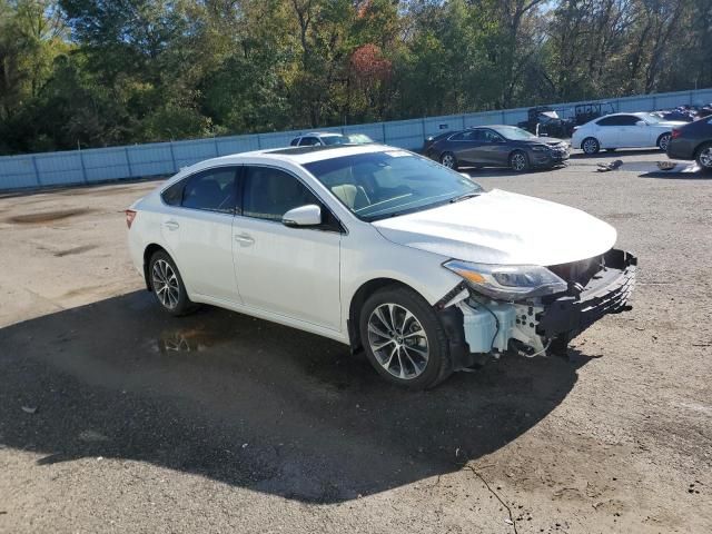 2018 Toyota Avalon XLE