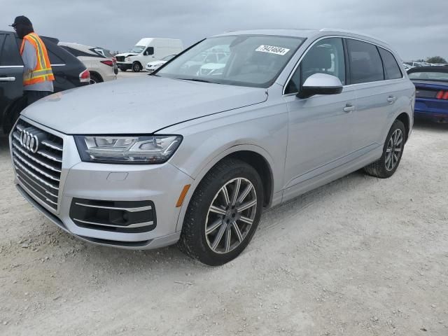 2018 Audi Q7 Premium Plus