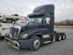 2017 Freightliner Cascadia 125