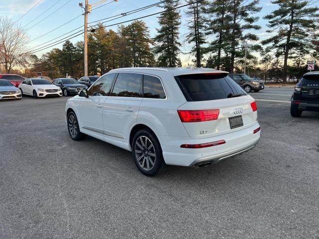 2017 Audi Q7 Premium Plus