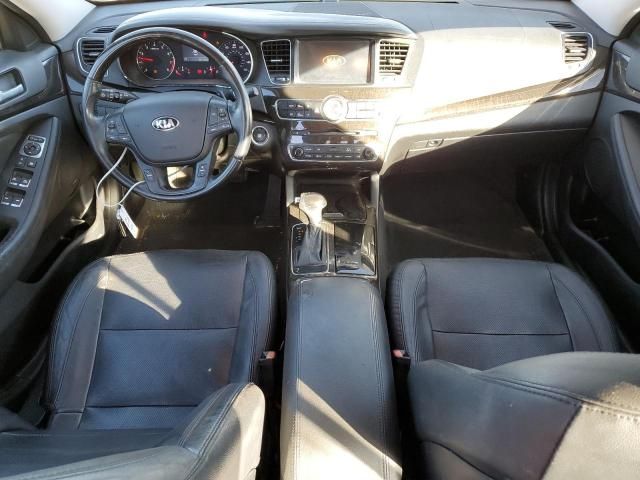 2016 KIA Cadenza Luxury