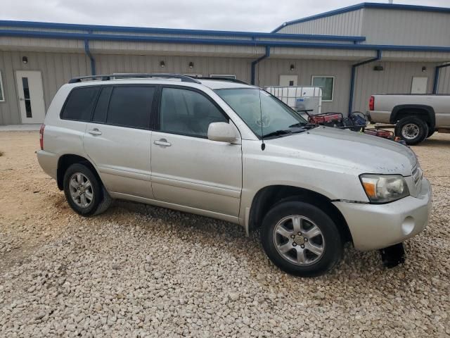 2004 Toyota Highlander Base