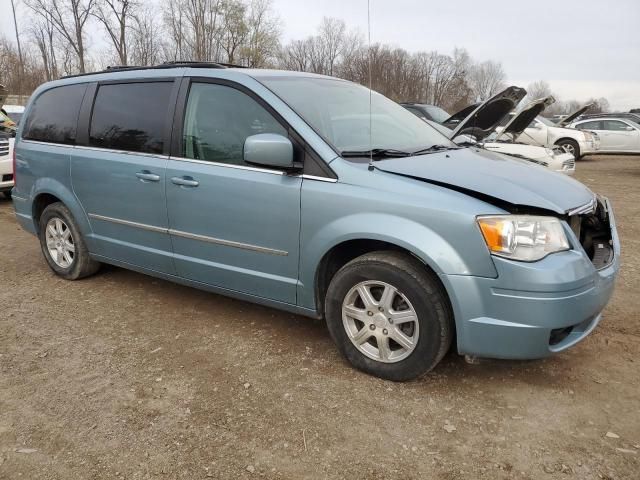 2010 Chrysler Town & Country Touring