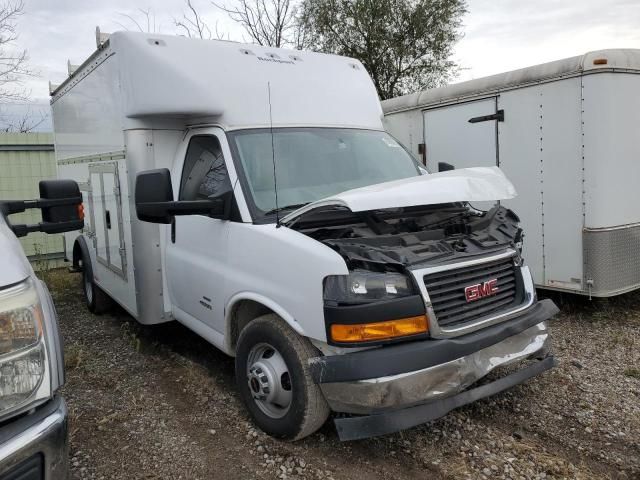 2023 GMC Savana Cutaway G4500