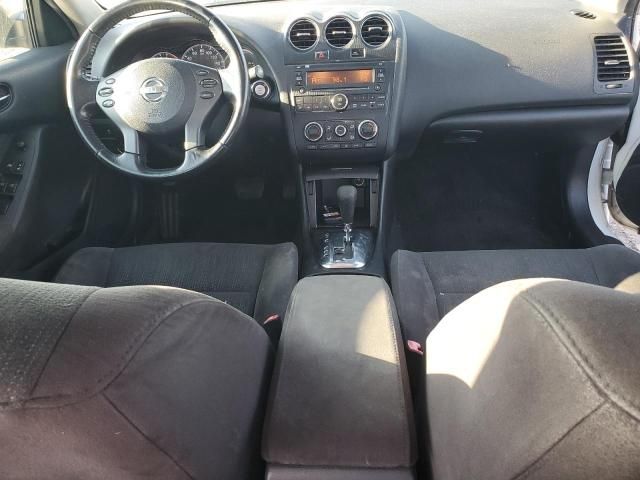 2011 Nissan Altima Base