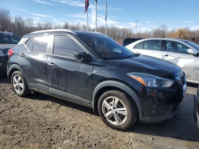 2019 Nissan Kicks S