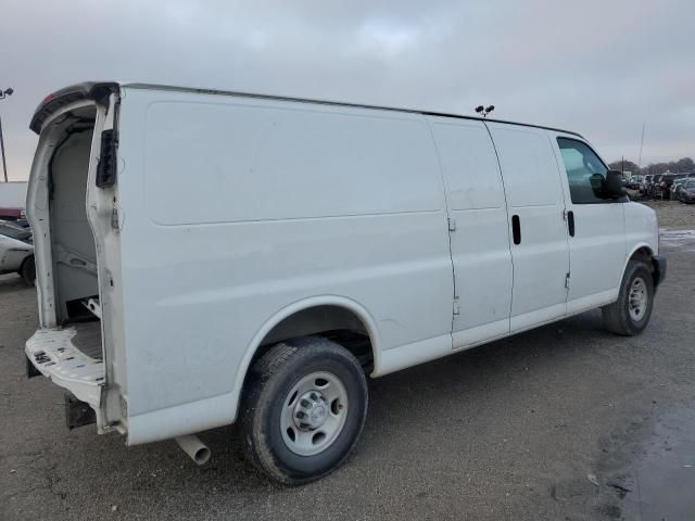 2020 Chevrolet Express G2500