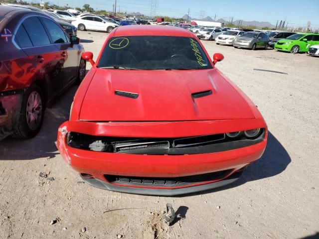 2015 Dodge Challenger SXT