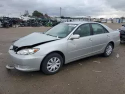 Compre carros salvage a la venta ahora en subasta: 2005 Toyota Camry LE