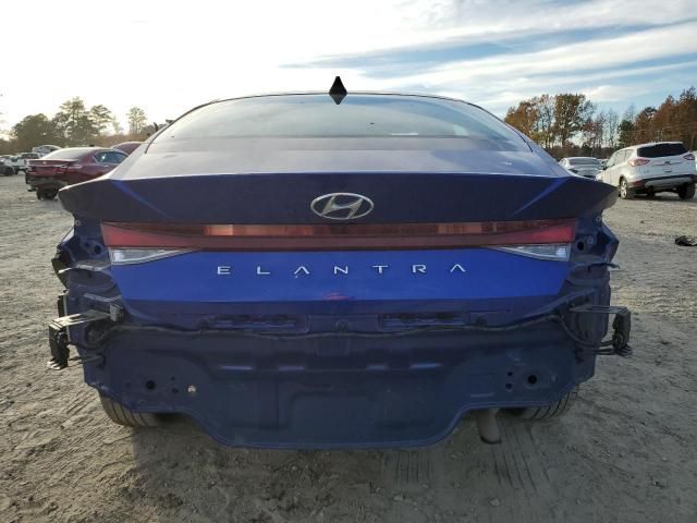 2022 Hyundai Elantra SEL