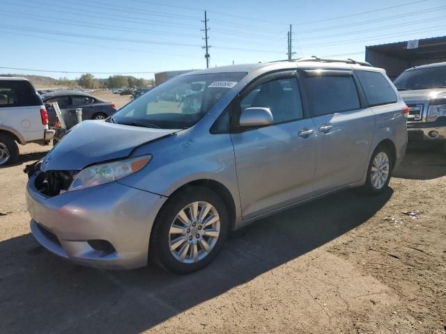 2011 Toyota Sienna LE