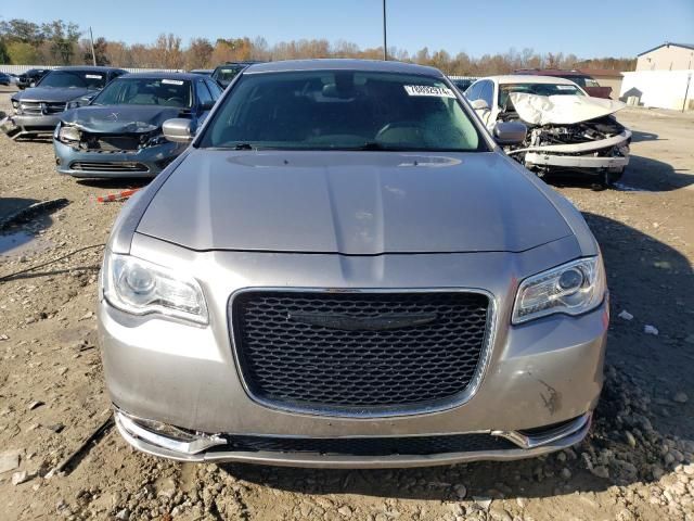 2015 Chrysler 300 Limited