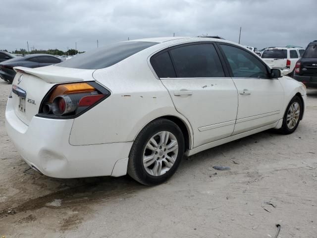 2010 Nissan Altima Base