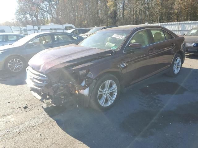 2018 Ford Taurus SEL