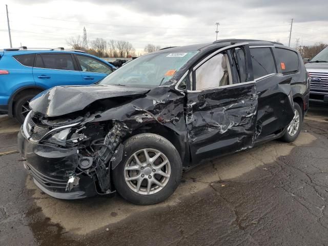 2020 Chrysler Voyager LXI