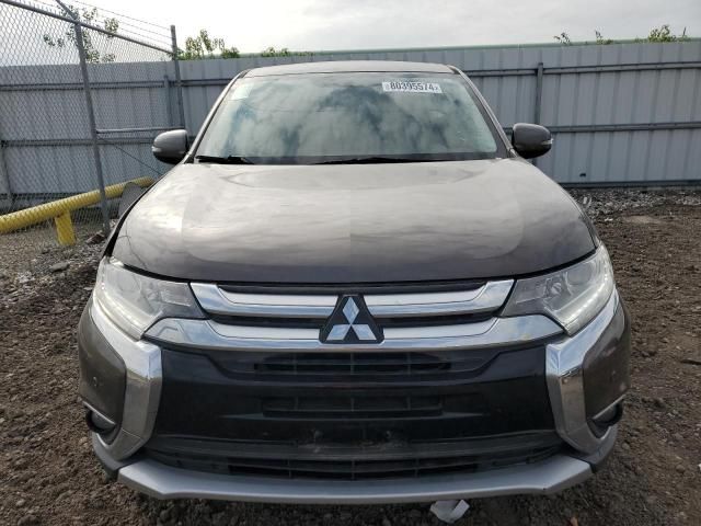 2017 Mitsubishi Outlander SE