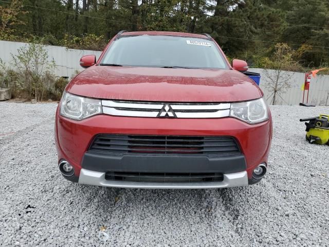 2015 Mitsubishi Outlander SE