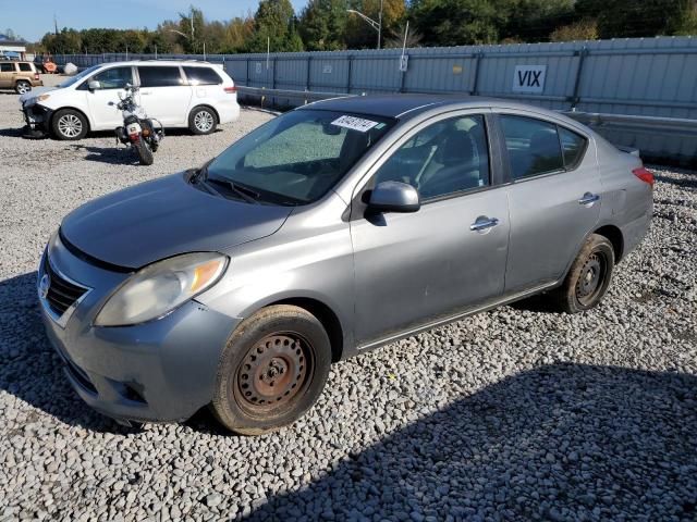 2013 Nissan Versa S