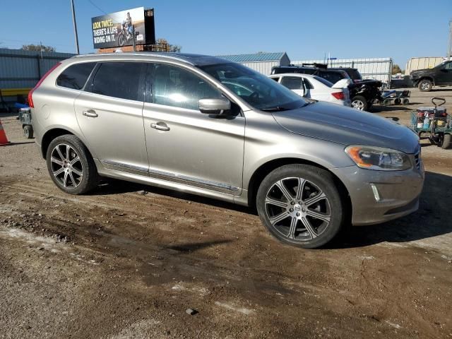 2016 Volvo XC60 T6 Platinum