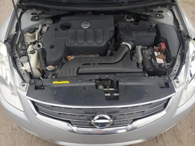 2010 Nissan Altima Base