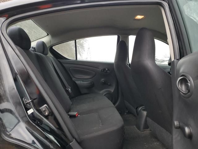 2013 Nissan Versa S