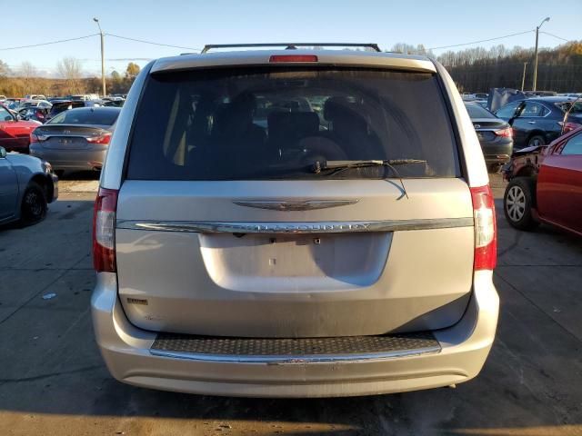 2012 Chrysler Town & Country Touring