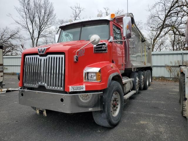 2022 Western Star Conventional 4700SB