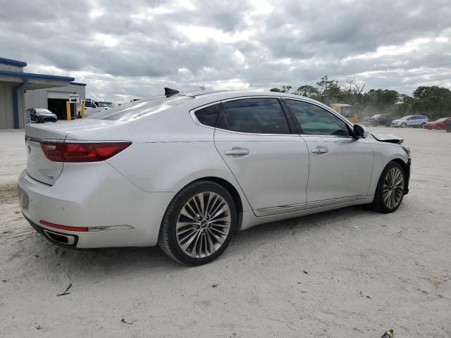 2017 KIA Cadenza Premium